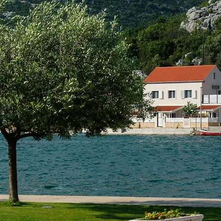 Casa vacanze Luxury Beachfront Kata *